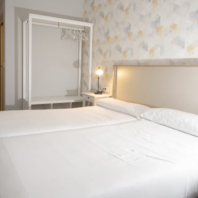 ADMERA Pension Boutique web 6392 revisar